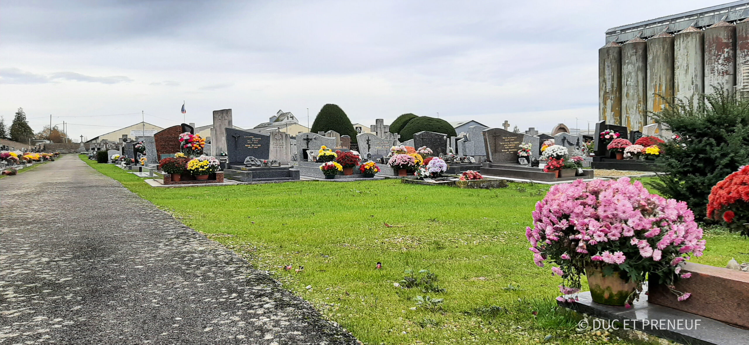 Cimetière Genlis